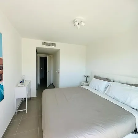 Paradis Bleu - Appt 3p * カンヌ